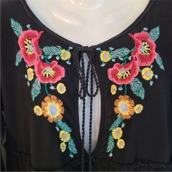 Free People NWOT size S/P long sleeve black tiered dress with keyhole front tie - Picture 5 of 12